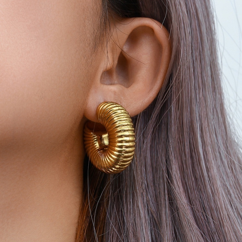 Gold Textured Chunky Thick Hoop Earrings Brand New